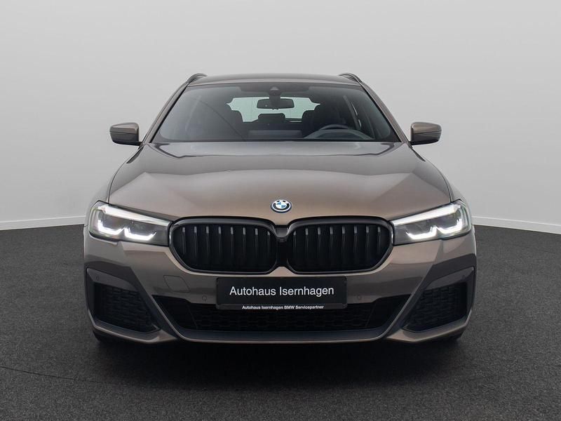 Gebraucht BMW 530 M Sport 292 PS (214 kW) 2022 Bmw individual alvitgrauc5e Kombi