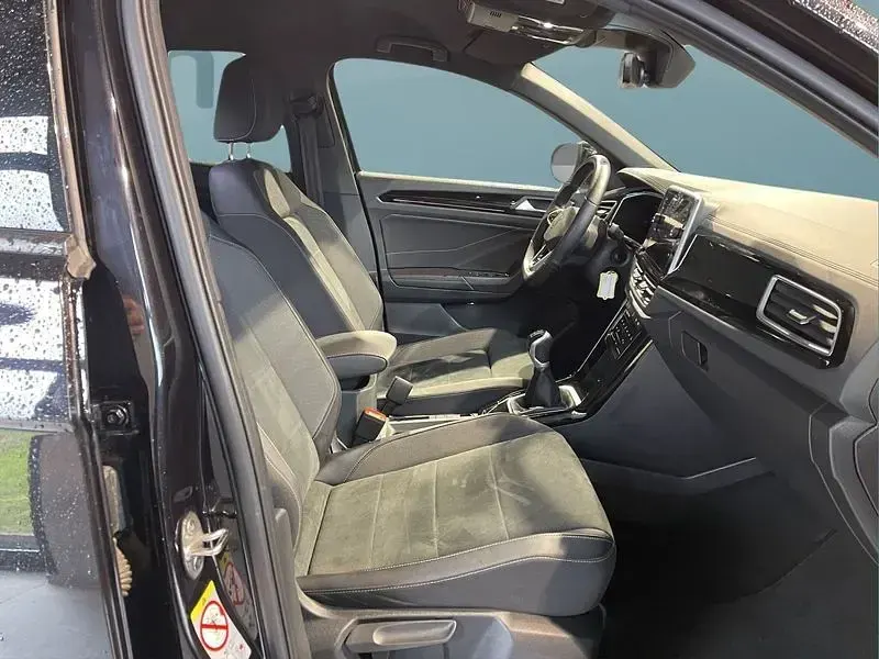 Gebraucht VW T-Roc 110 PS (80 kW) 2023 Schwarz SUV