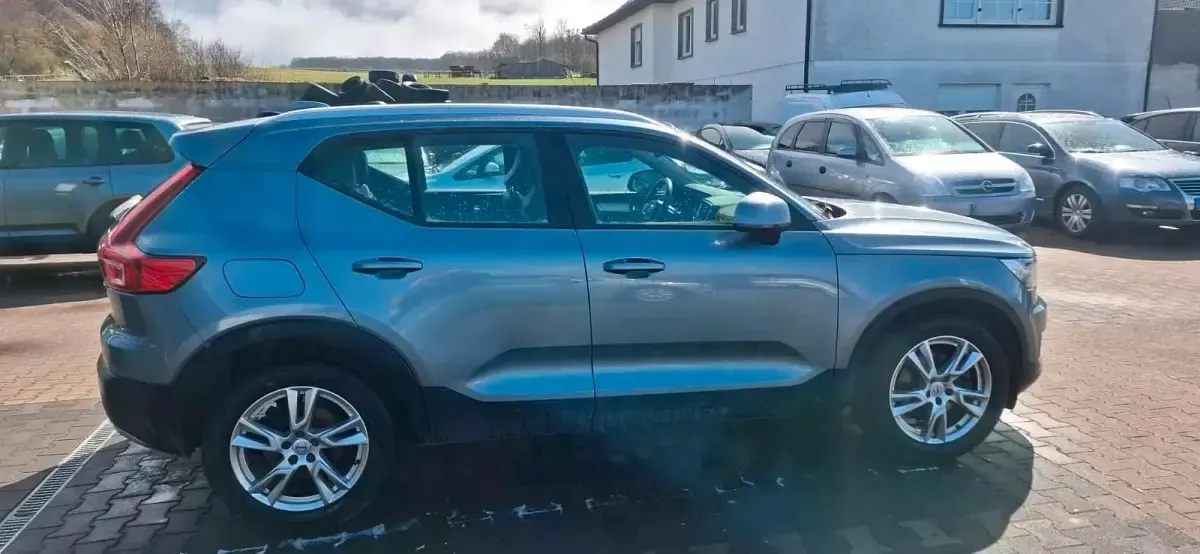 Gebraucht Volvo XC40 190 PS (139 kW) 2018 Silber SUV