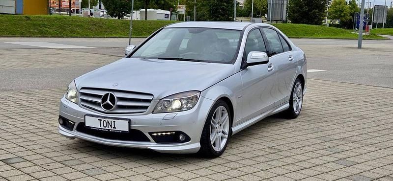 Silber Gebraucht 2008 Mercedes C320 Limousine | 6.900 € (Fairer Preis) - Bild 1/4