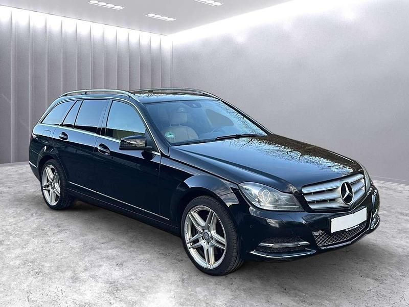 Schwarz Gebraucht 2013 Mercedes C350 Kombi | 7.999 € (Fairer Preis) - Bild 1/4