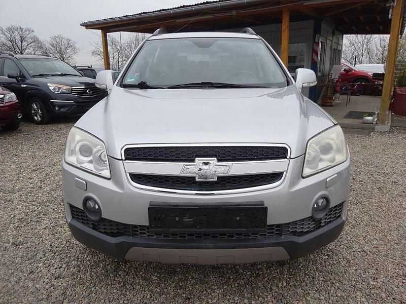 Używany Chevrolet Captiva LT 150 KM (110 kW) 2008 Szary SUV
