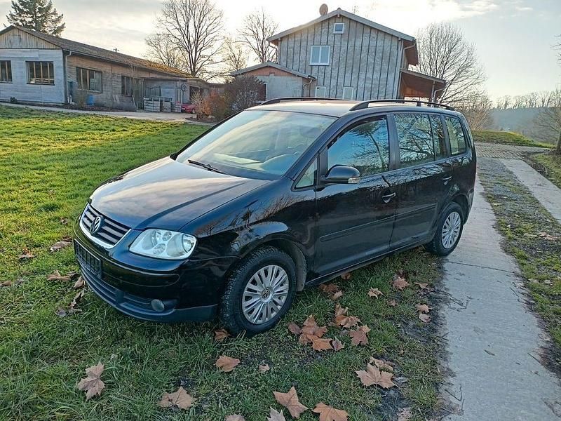 Gebraucht VW Touran 140 PS (102 kW) 2005 Schwarz Van / Kleinbus