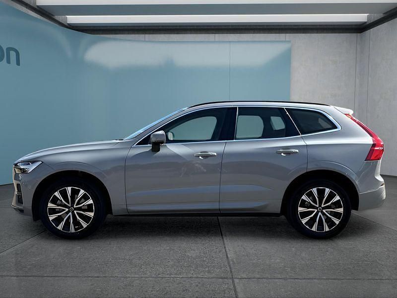 Grau Gebraucht 2024 Volvo XC60 Core SUV | 42.749 € (Superpreis) - Bild 1/4