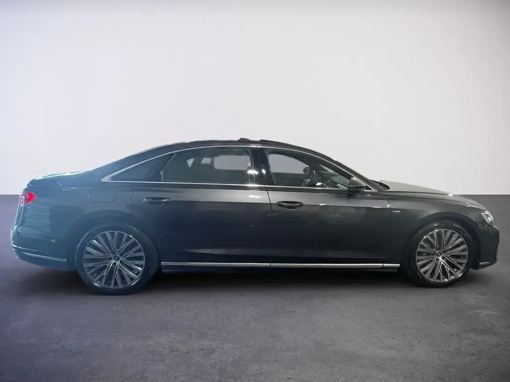 Gebraucht Audi A8 Ambiente 286 PS (210 kW) 2022 Daytonagrau perleffekt (metallic) Limousine