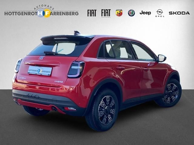 Neu Fiat 600 Business 110 PS (80 kW) 2026 Rot SUV