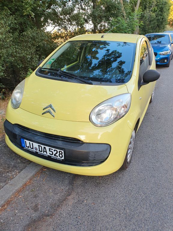 Gelb Gebraucht 2008 Citroën C1 Style Kleinwagen | 1.300 € (Fairer Preis) - Bild 1/2