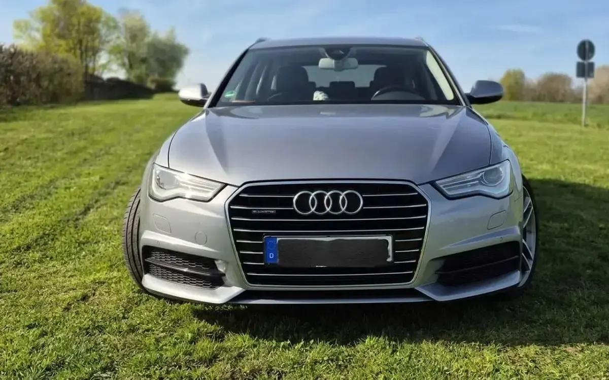 Gebraucht Audi A6 Comfort 272 PS (200 kW) 2019 Grau Kombi