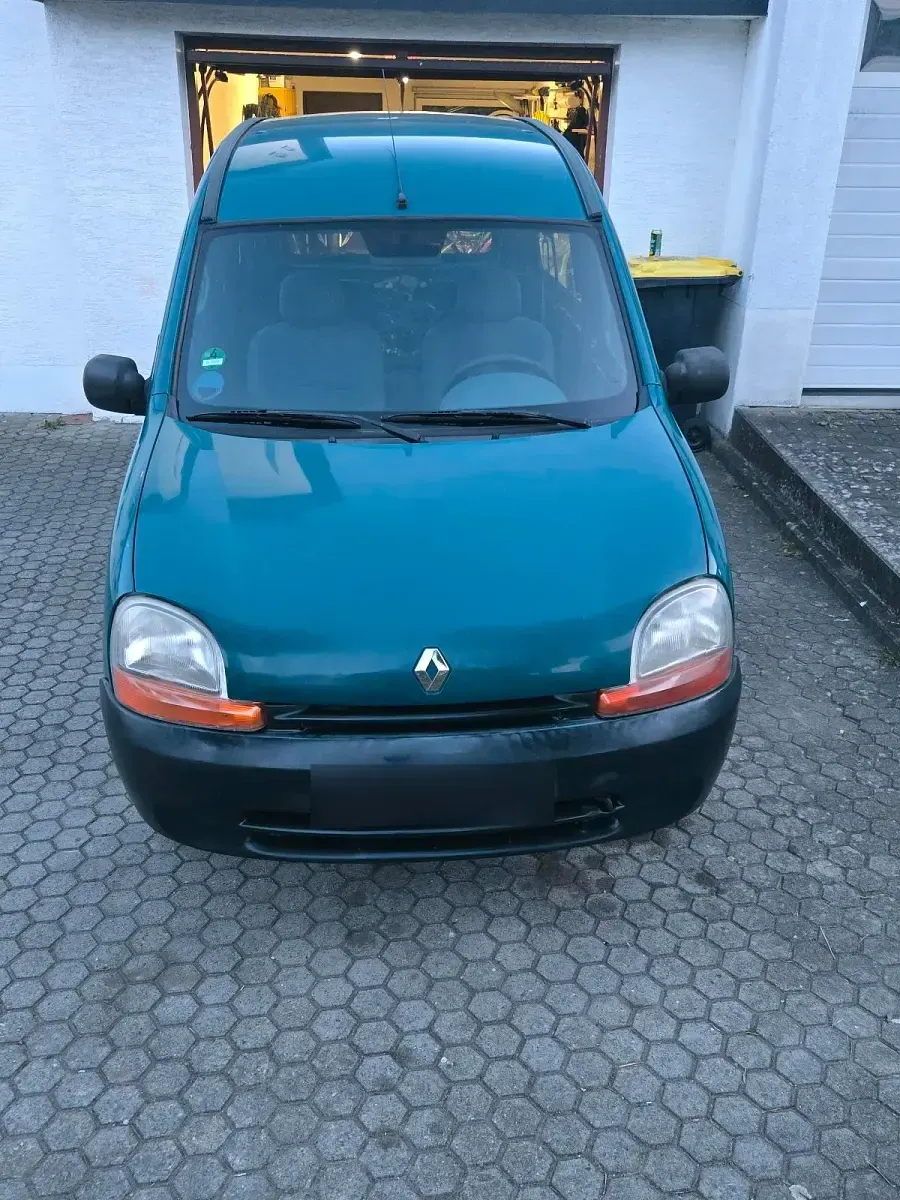 Usata Renault Kangoo 75 CV (55 kW) 2000 Verde Monovolume