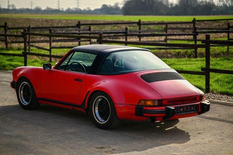 Gebraucht Porsche 911 179 PS (131 kW) 1977 Rot Coupé