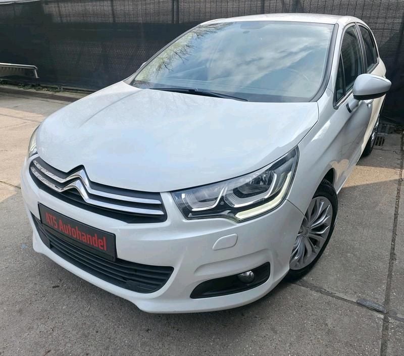 Gebraucht Citroën C4 120 PS (88 kW) 2016 Weiß Limousine