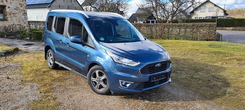 Blau Gebraucht 2019 Ford Grand Tourneo Connect Titanium Van / Kleinbus | 11.500 € (Fairer Preis) - Bild 1/4