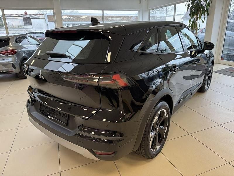 Neu Mitsubishi Grandis Diamant Edition 141 PS (103 kW) 2026 Onyx schwarz metallic SUV