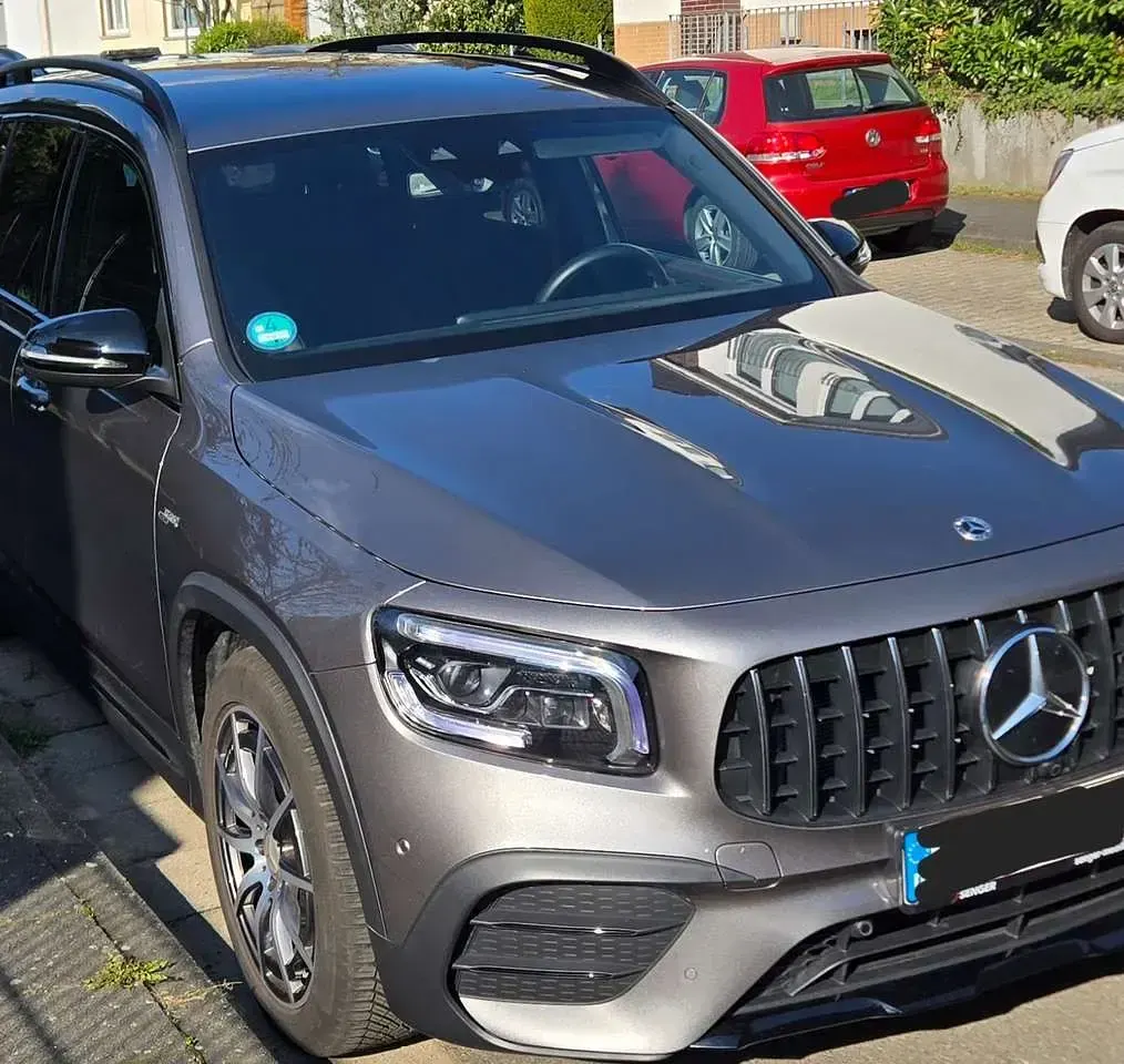 Gebraucht Mercedes GLB35 AMG 306 PS (225 kW) 2023 Grau SUV