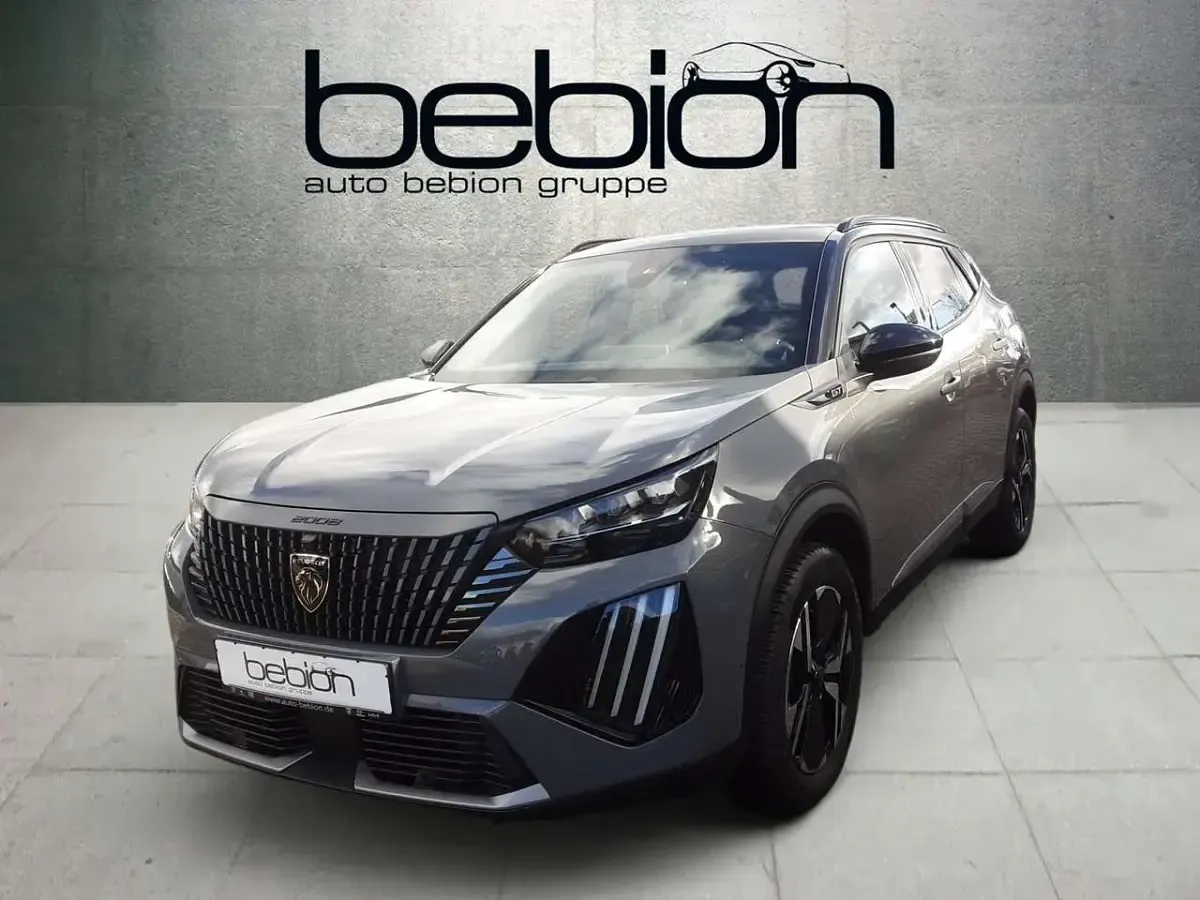 Gebraucht Peugeot 2008 GT 131 PS (96 kW) 2023 SUV