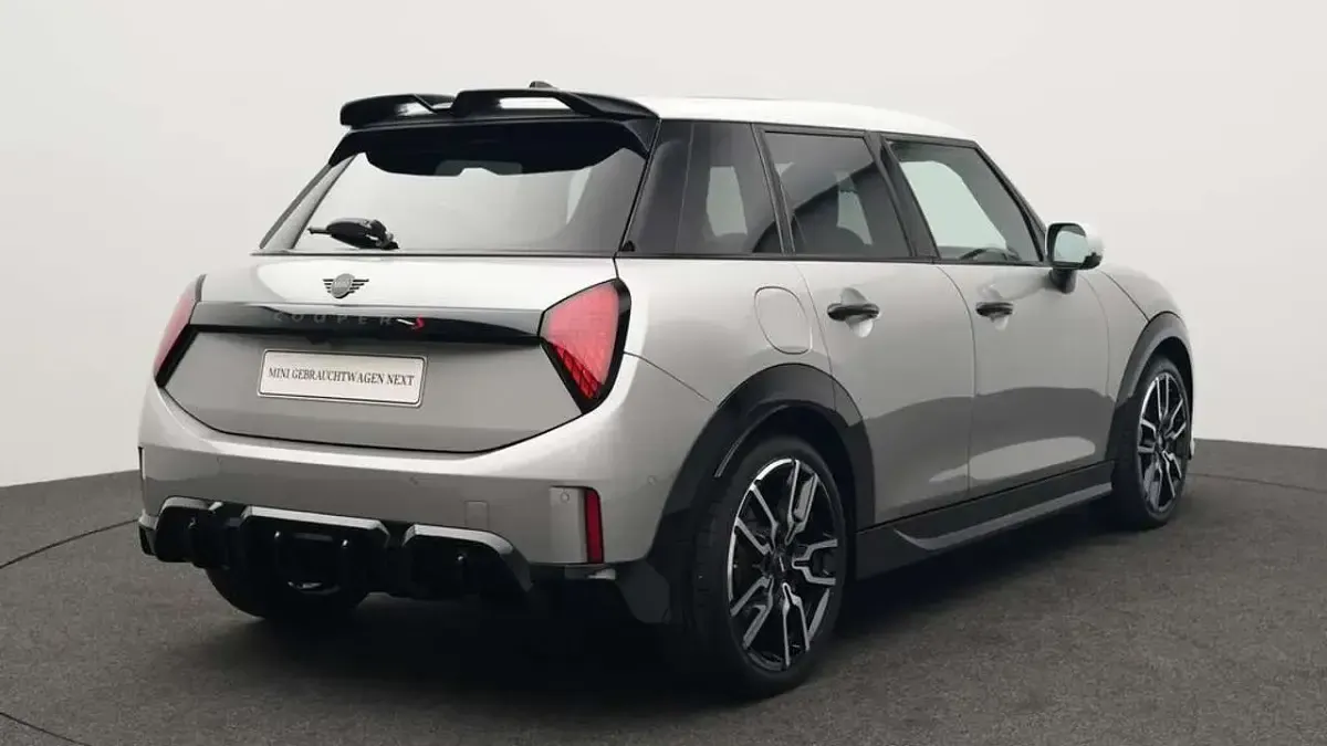 Gebraucht Mini John Cooper Works 204 PS (150 kW) 2025 Grau Kleinwagen