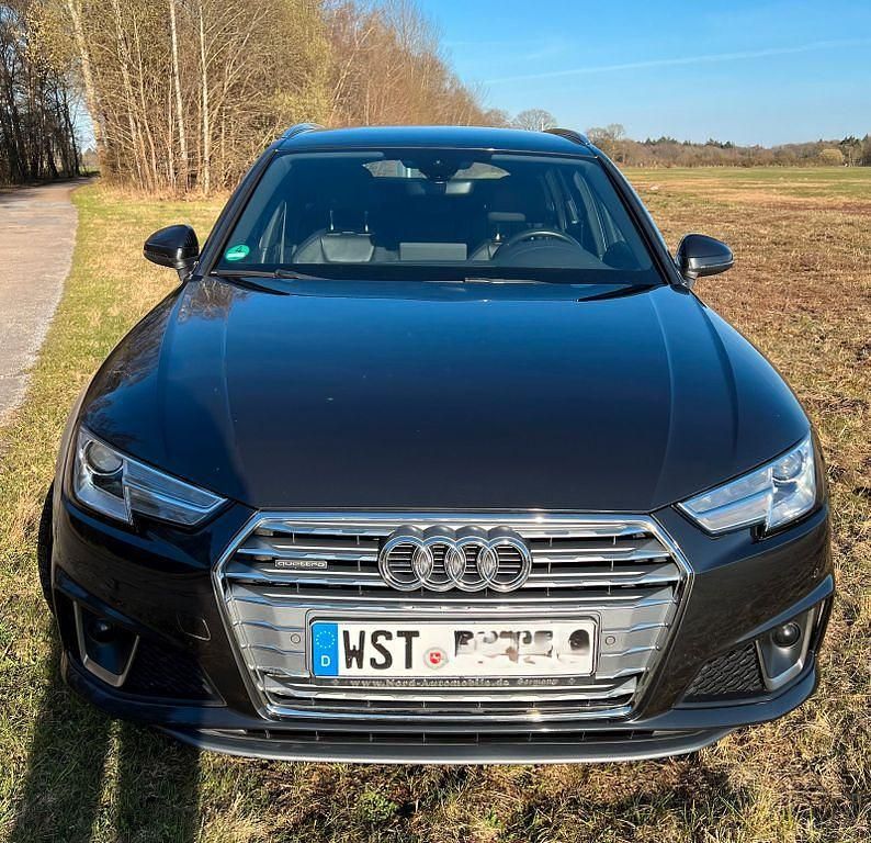 Gebraucht Audi A4 S-Line 190 PS (139 kW) 2019 Grau Kombi