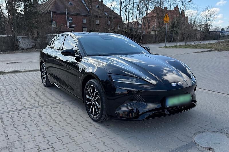 Gebraucht BYD Seal 175 kW (238 PS) 2024 Schwarz Limousine