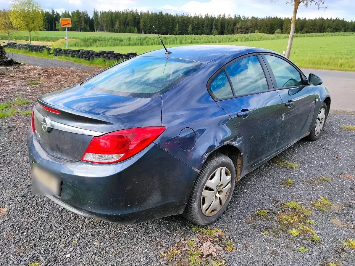 Gebraucht Opel Insignia 115 PS (84 kW) 2009 Grau Limousine