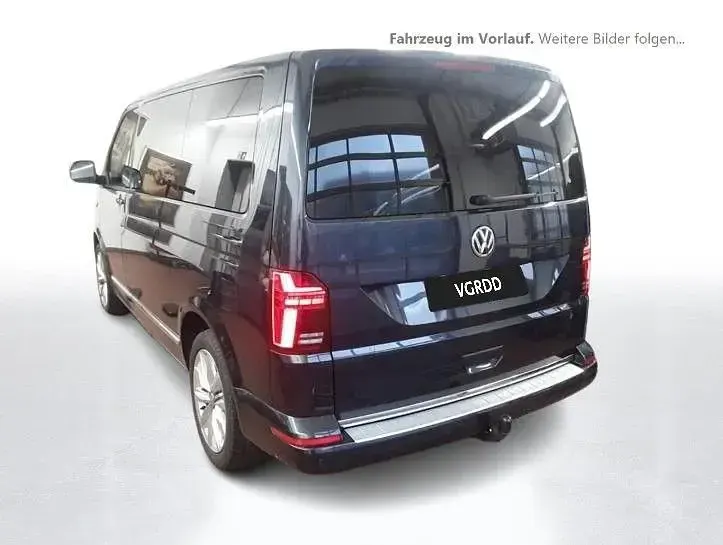 Gebraucht VW Multivan Comfortline 150 PS (110 kW) 2022 Blau Van / Kleinbus
