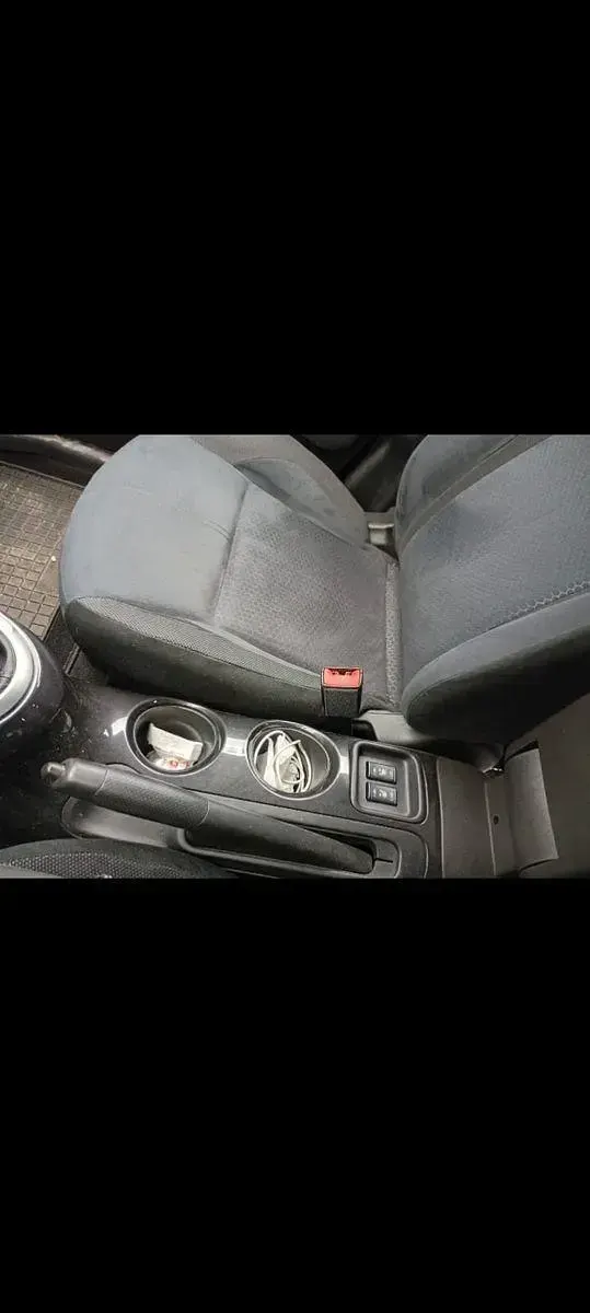 Second-hand Nissan Juke N-Connecta 110 CP (80 kW) 2016 Negru SUV