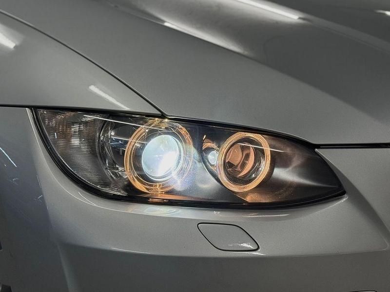 Gebraucht BMW 330 Cabriolet M Sport 272 PS (200 kW) 2008 Silber Cabrio
