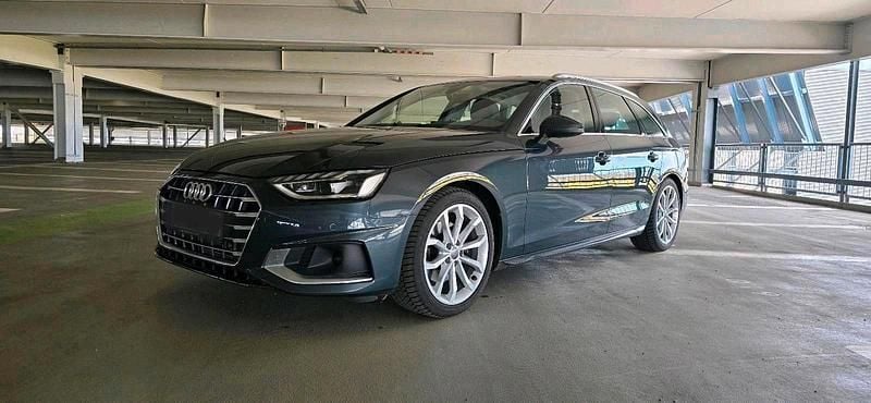 Gebraucht Audi A4 Ambiente 150 PS (110 kW) 2019 Grau Kombi