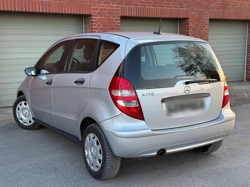 Gebraucht Mercedes A170 115 PS (84 kW) 2006 Silber Kleinwagen