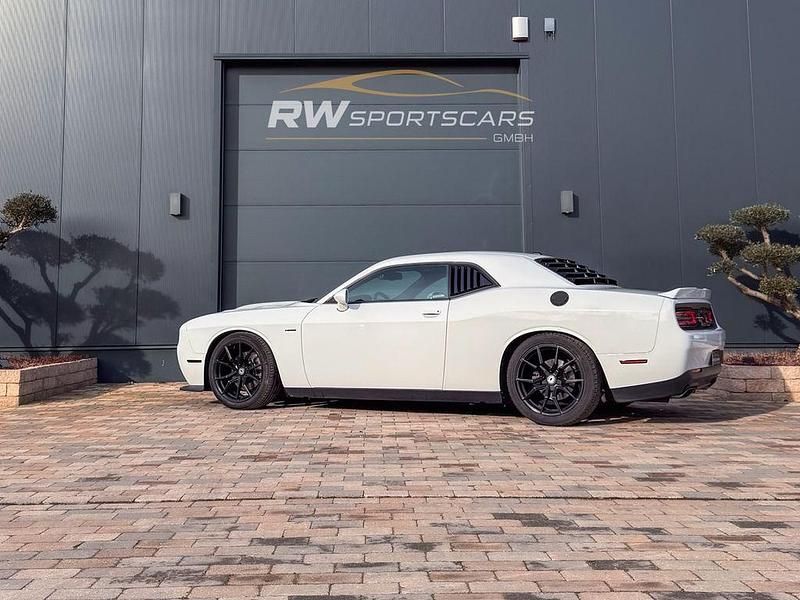 Gebraucht Dodge Challenger 377 PS (277 kW) 2018 Weiß Coupé
