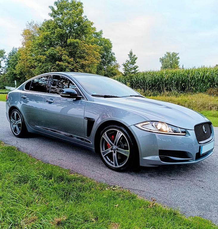Gebraucht Jaguar XF 241 PS (177 kW) 2012 Grau Limousine
