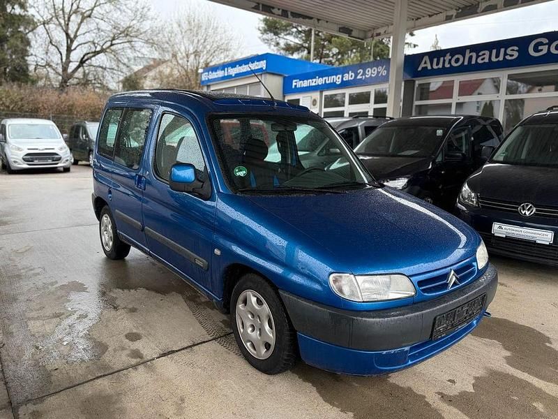 Blau Gebraucht 2001 Citroën Berlingo Van / Kleinbus | 950 € (Fairer Preis) - Bild 1/4