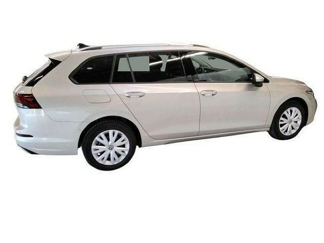 Gebraucht VW Golf VIII Move 110 PS (80 kW) 2024 Ivory silver metallic Kombi