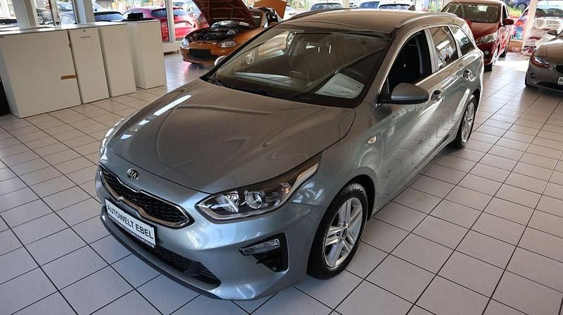 Silber Gebraucht 2019 Kia Ceed Sportswagon Kombi | 16.410 € (Fairer Preis) - Bild 1/4