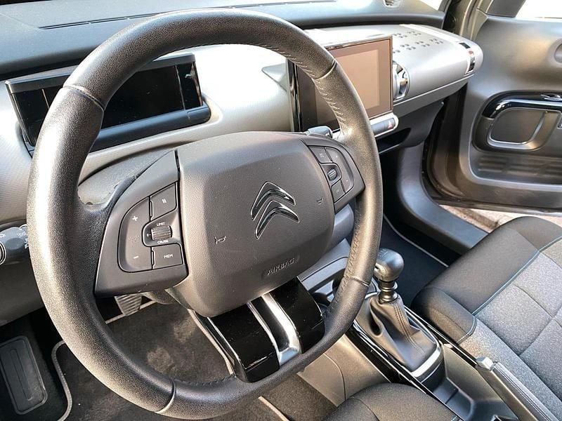 Gebraucht Citroën C4 110 PS (80 kW) 2020 Grau SUV