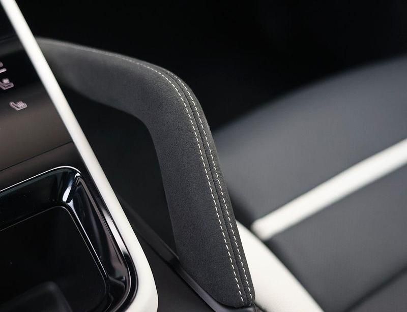 Gebraucht Porsche Cayenne 470 PS (345 kW) 2025 Grau SUV