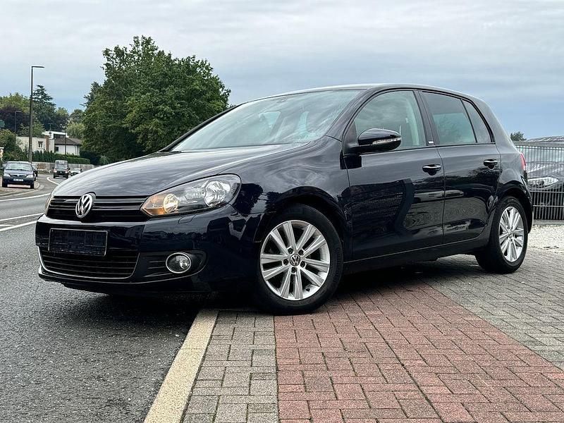 Schwarz Gebraucht 2011 VW Golf VI Style Limousine | 4.500 € (Fairer Preis) - Bild 1/4