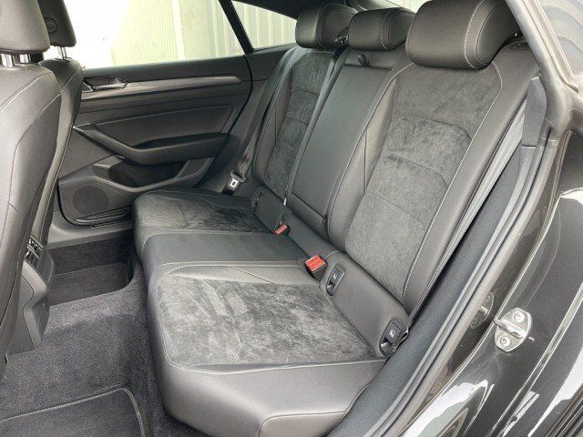 Gebraucht VW Arteon R-line 231 PS (169 kW) 2018 Grau metallic Limousine