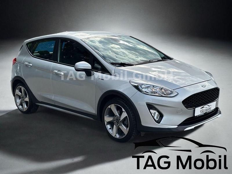 Silber Gebraucht 2018 Ford Fiesta Active Kleinwagen | 14.699 € (Fairer Preis) - Bild 1/4