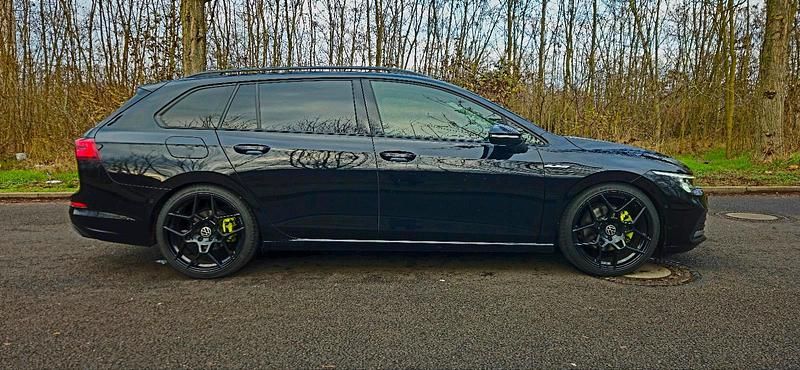 Gebraucht VW Golf VIII Style 200 PS (147 kW) 2020 Schwarz Kombi