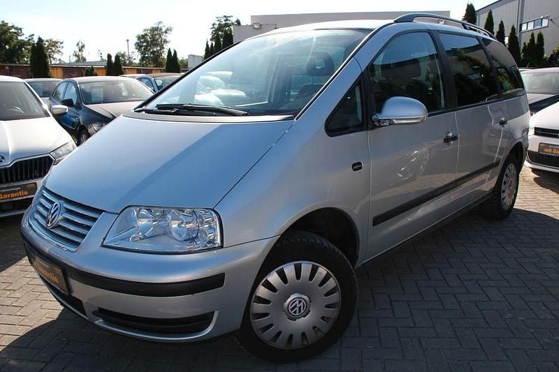 Gebraucht VW Sharan Trendline 116 PS (85 kW) 2006 Silber Van / Kleinbus