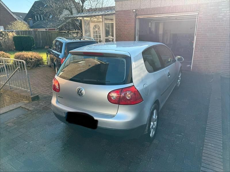 Gebraucht VW Golf 80 PS (58 kW) 2005 Grau Coupé