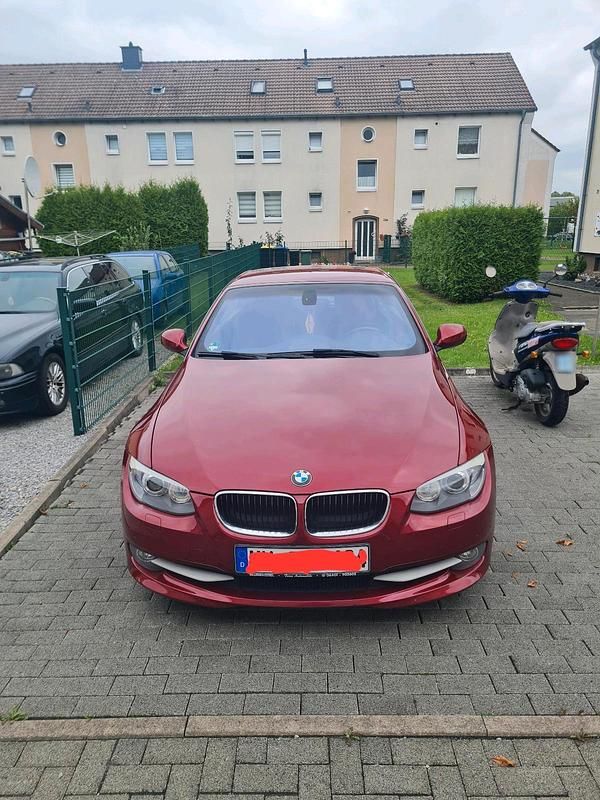 Gebraucht BMW 320 Cabriolet M Sport 184 PS (135 kW) 2014 Rot Cabrio