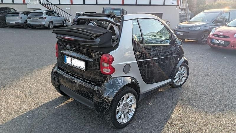 Gebraucht Smart ForTwo Cabrio Pulse 61 PS (44 kW) 2002 Schwarz Cabrio