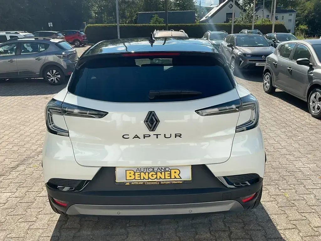 Gebraucht Renault Captur Esprit Alpine 158 PS (116 kW) 2024 Weiß SUV