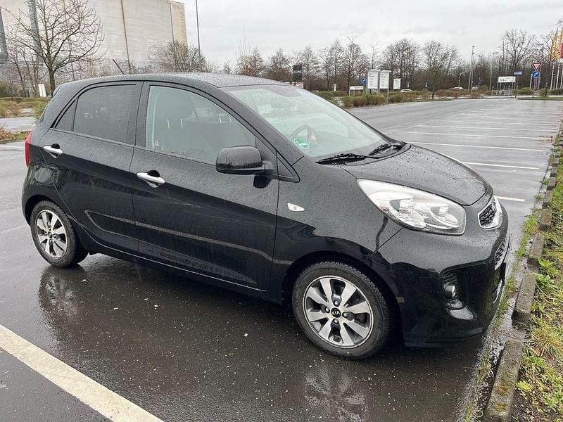 Gebraucht Kia Picanto Edition 7 67 PS (49 kW) 2015 Schwarz Kleinwagen