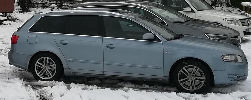 Blau Gebraucht 2005 Audi A4 Kombi | 3.000 € (Guter Preis) - Bild 1/4
