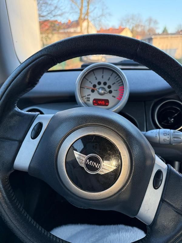 Gebraucht Mini Cooper 90 PS (66 kW) 2005 Rot Kleinwagen