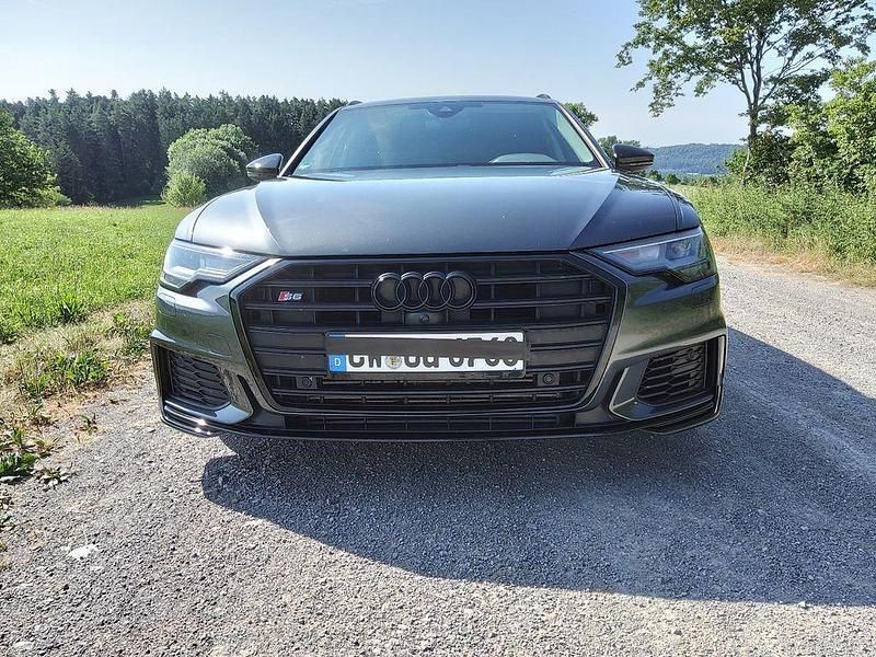 Grau Gebraucht 2020 Audi S6 Ambiente Kombi | 43.600 € (Superpreis) - Bild 1/4