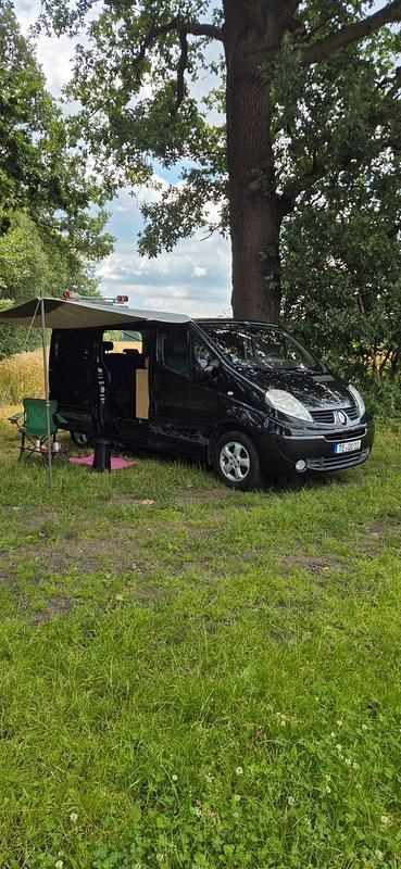 Schwarz Gebraucht 2012 Renault Trafic Van | 14.500 € (Fairer Preis) - Bild 1/4