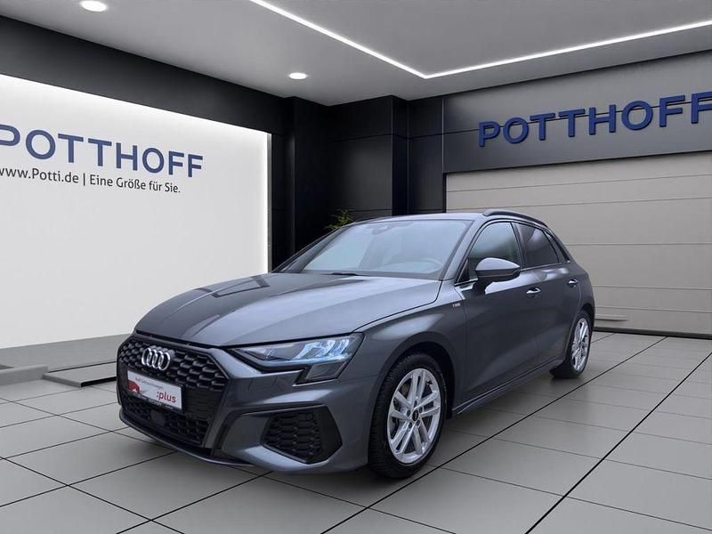 Grau Gebraucht 2024 Audi A3 Sportback S-Line Limousine | 32.950 € (Fairer Preis) - Bild 1/4